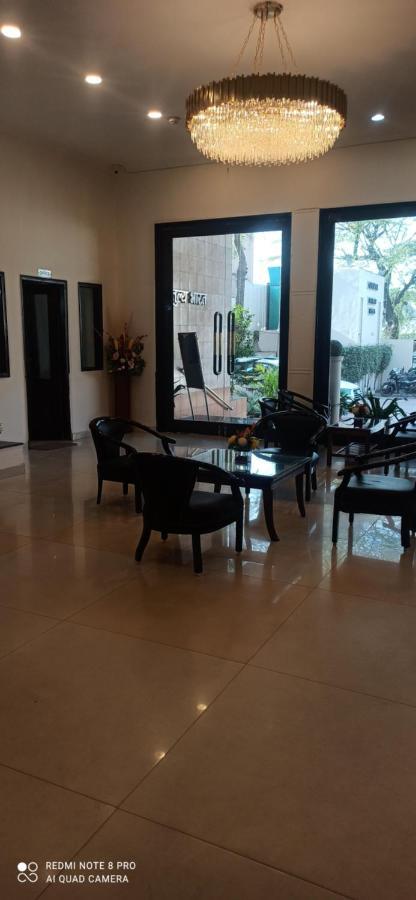 Hotel Chaupal By Casa Bella Ґурґаон Екстер'єр фото
